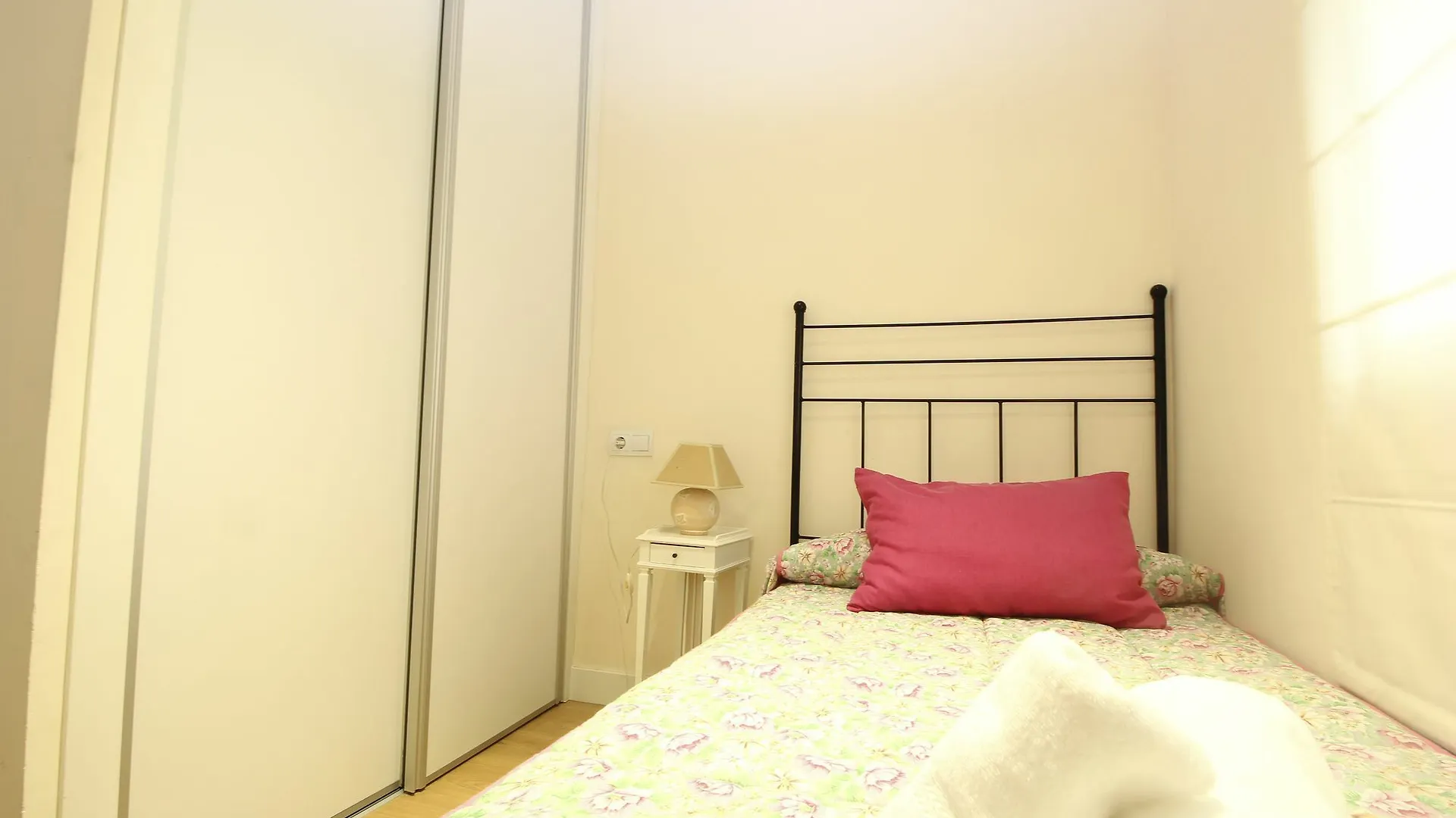 Deluxe Apartment In Mercado De Barranco Seville
